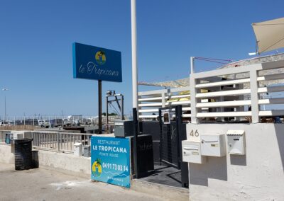 Le Tropicana