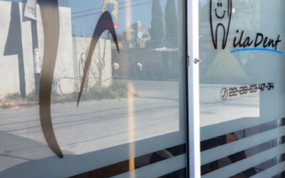 Vitrophanie à Istres Création Et Habillage Déco